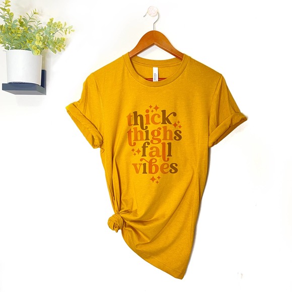 Sage Moon Tops - Fall Themed Body Positive T Shirt Medium Thick Thighs Burnt Orange Tee